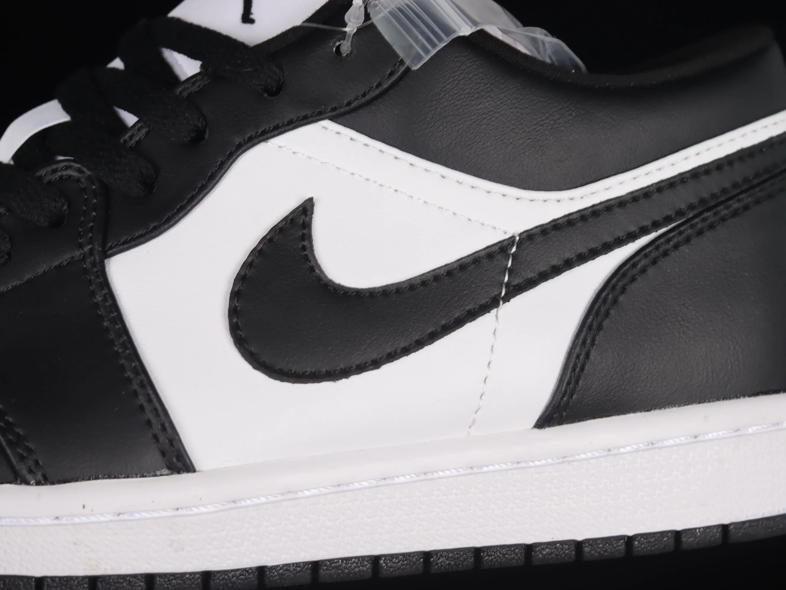 All categories Air Jordan Jordan series basketball shoes Air Jordan 1 Low Air Jordan 1 Low "Panda" AJ1 Joe 1 Panda low-top basketball shoes DC0774-101